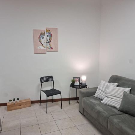 Laura Four Apartment Messina Exterior foto