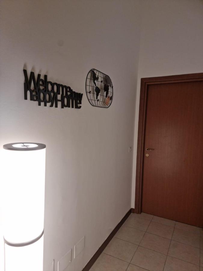 Laura Four Apartment Messina Exterior foto